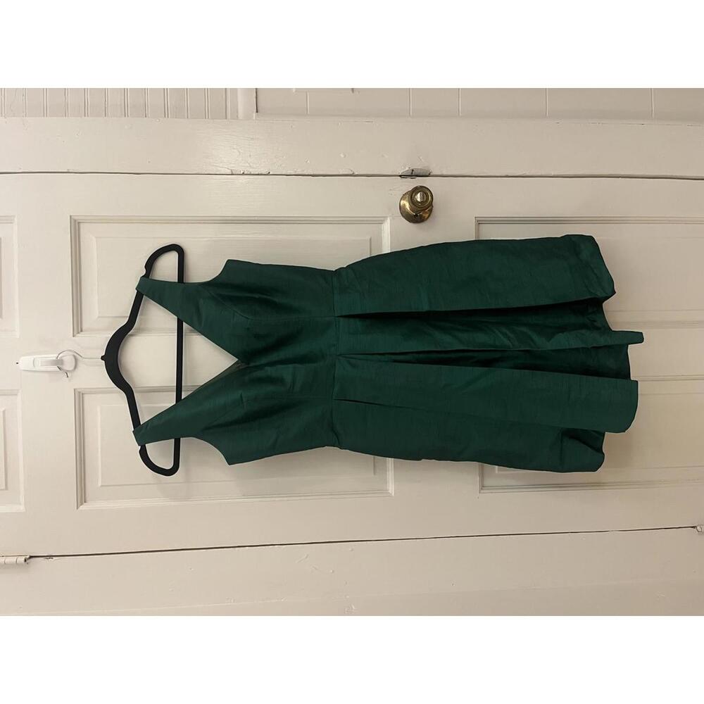 Elegant Green Midi Dress with Matching Shawl